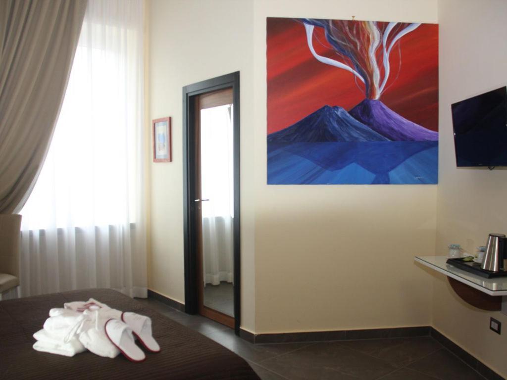 Boutique Hotel Piazza Carita Νάπολη Εξωτερικό φωτογραφία
